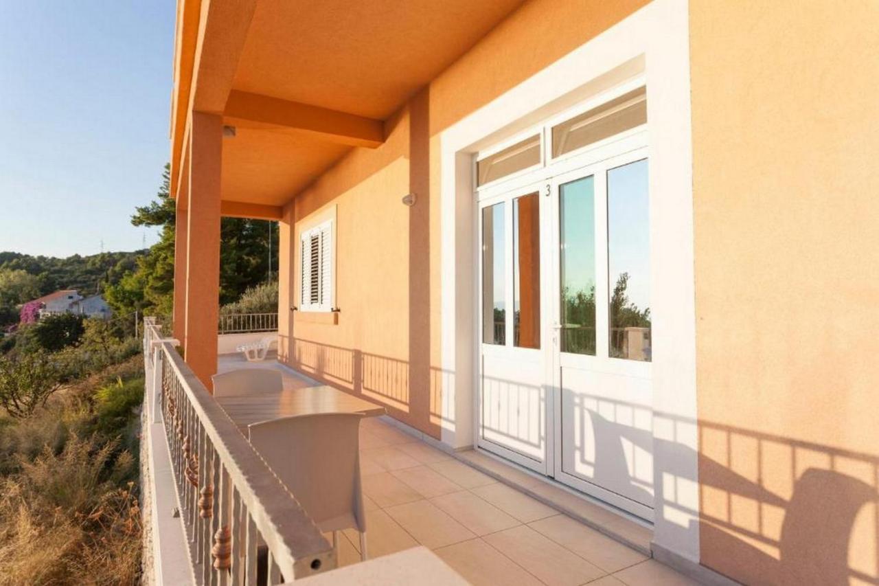 Summerheaven Apartments 포드고라 외부 사진