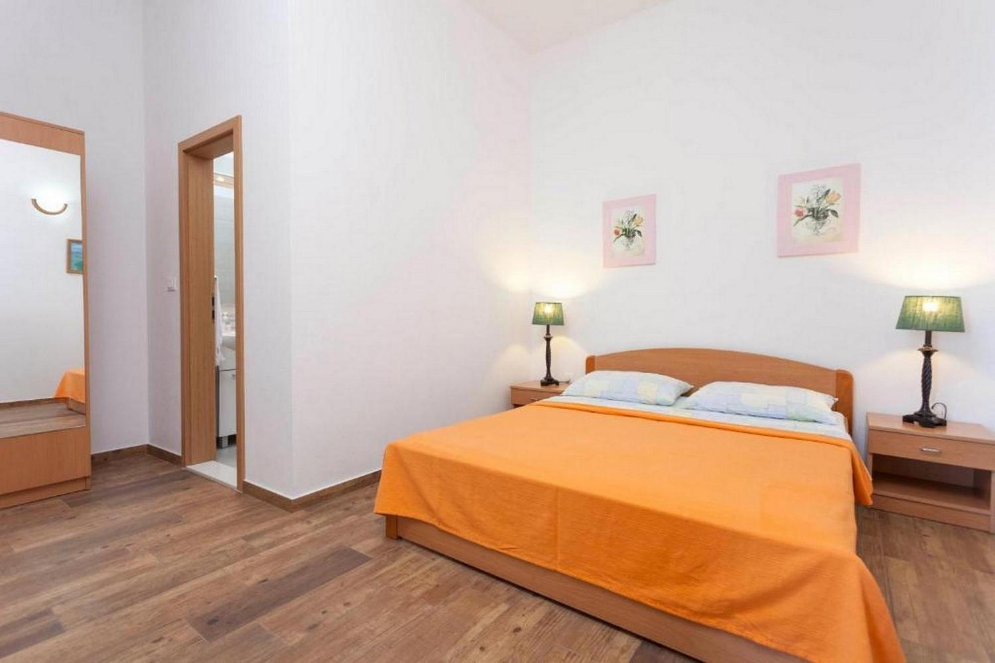Summerheaven Apartments 포드고라 객실 사진