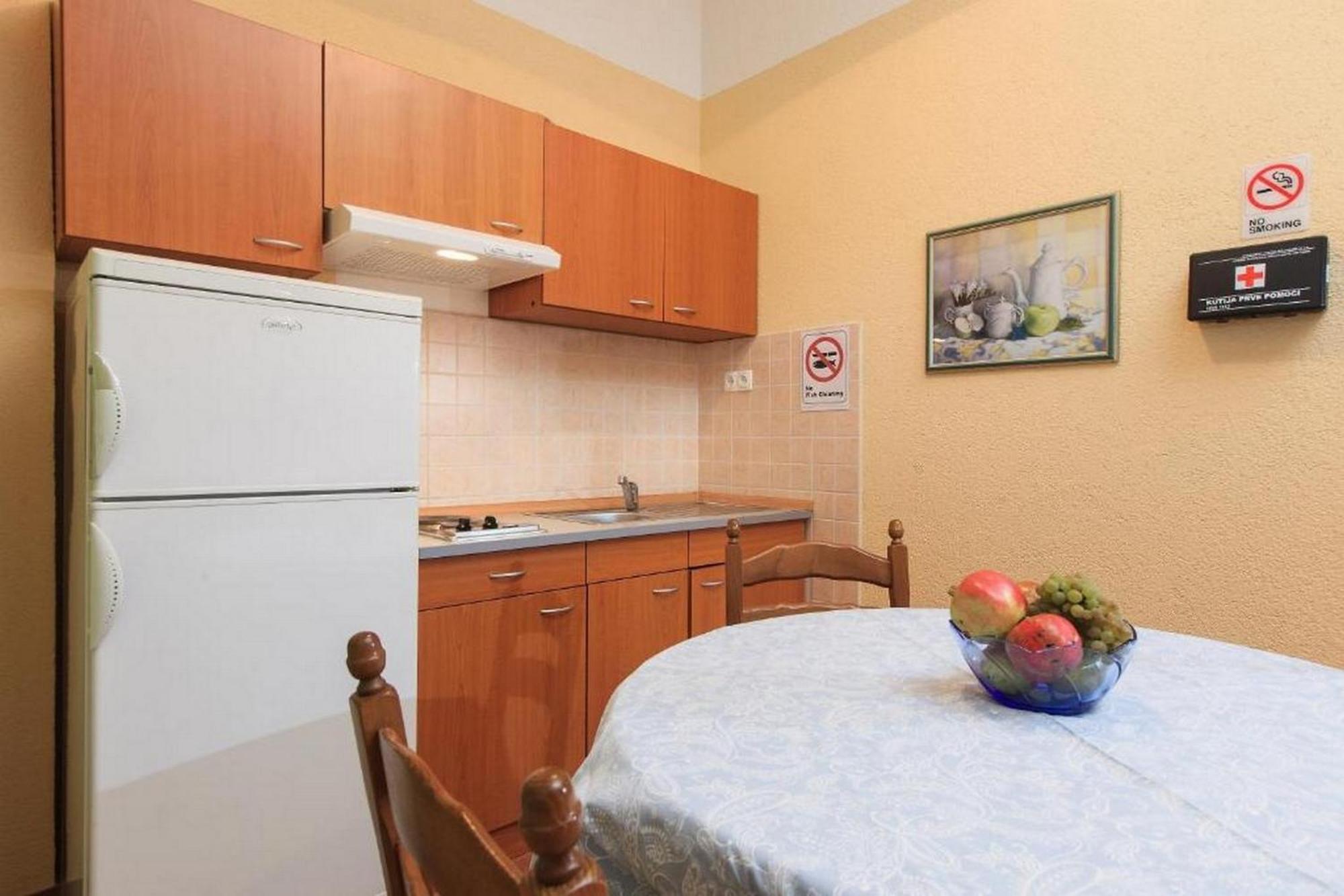 Summerheaven Apartments 포드고라 객실 사진